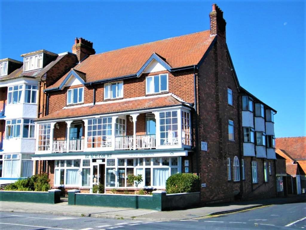 Beach Court Holiday Apartments Skegness Eksteriør bilde