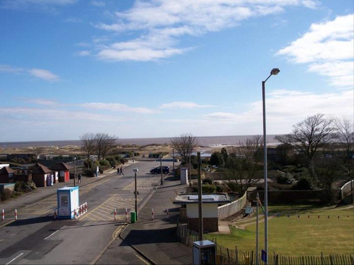 Beach Court Holiday Apartments Skegness Eksteriør bilde